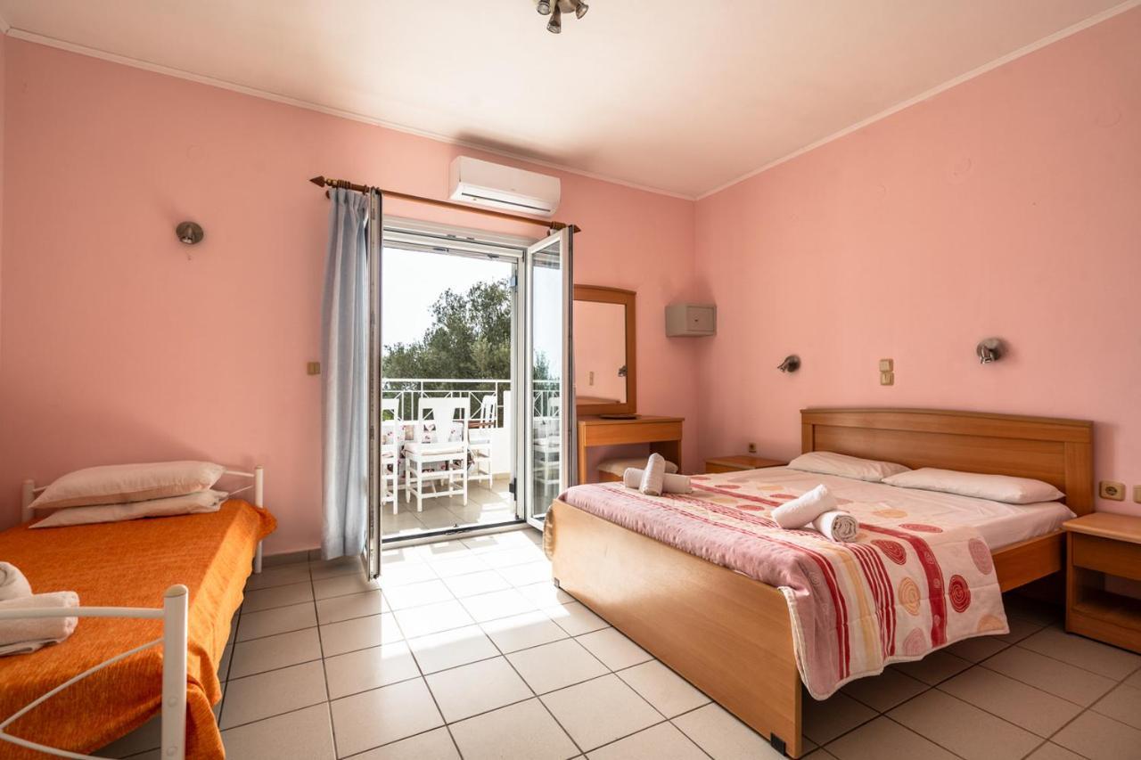 Helena Inn Kefalonia Island Ngoại thất bức ảnh